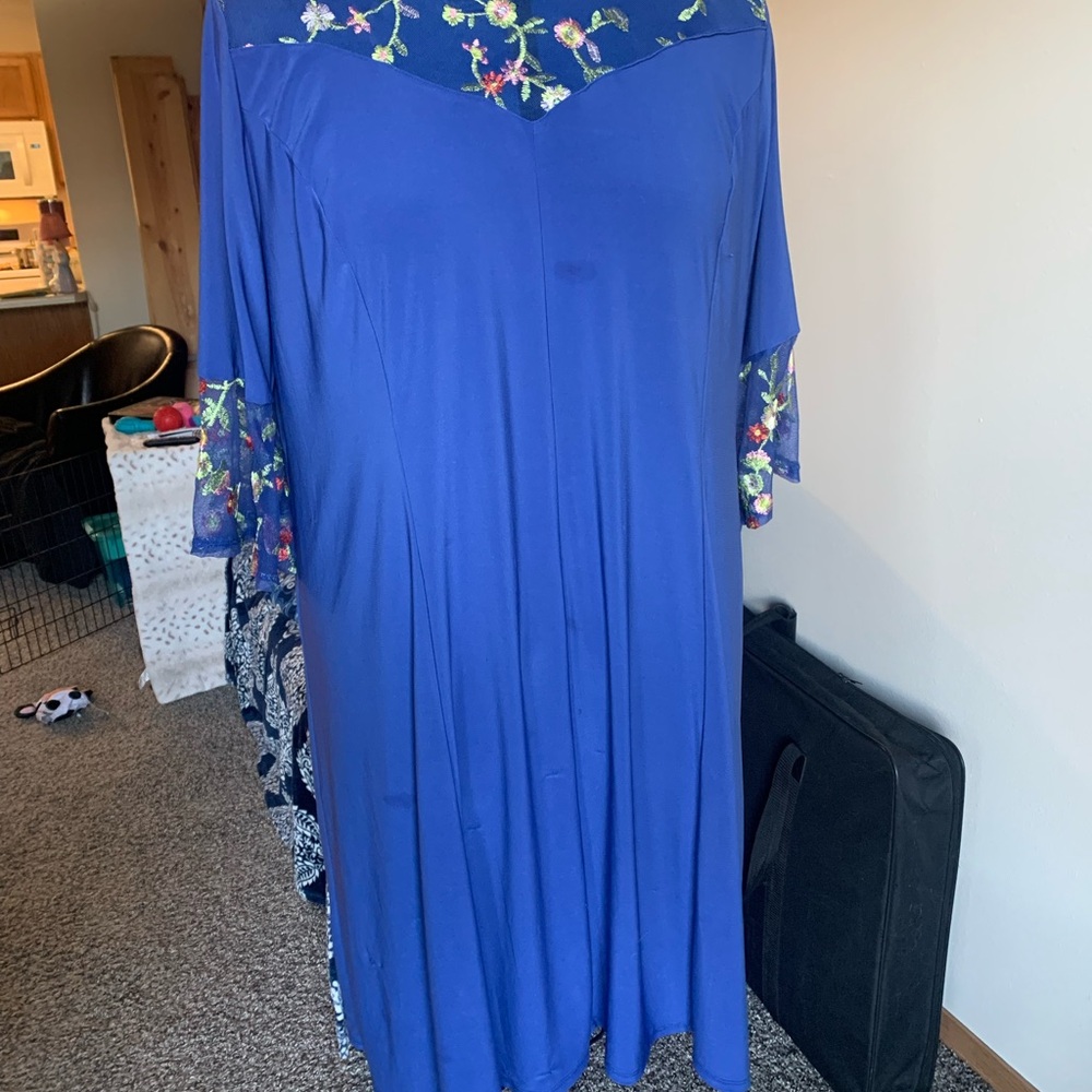 Notations Royal Blue Garment